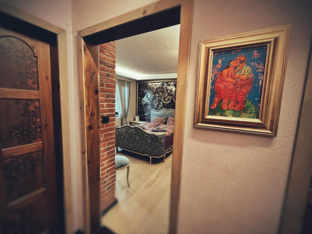 Тhe Bohemian Lodge-Entire House With Sauna Veliko Tarnovo Kültér fotó