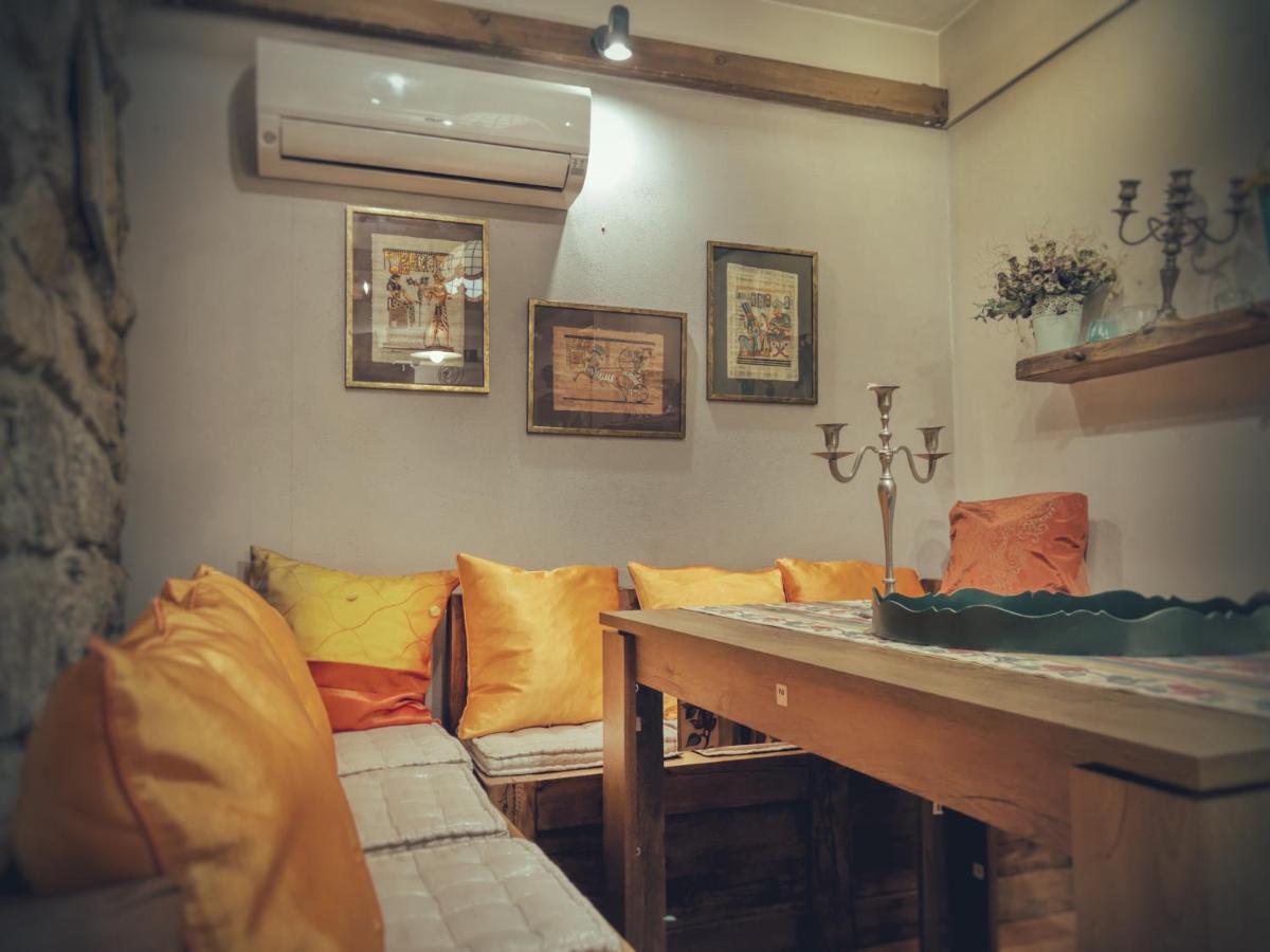Тhe Bohemian Lodge-Entire House With Sauna Veliko Tarnovo Kültér fotó