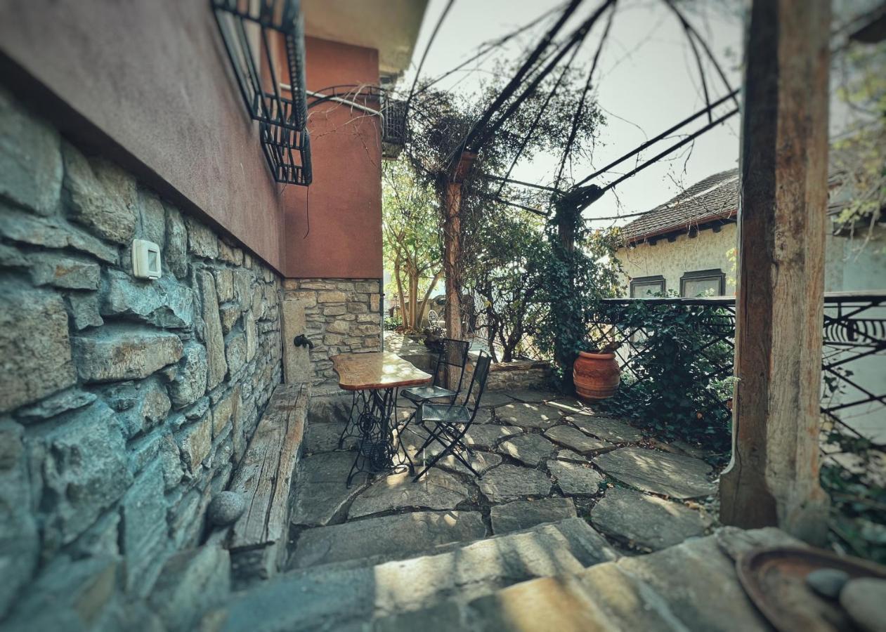 Тhe Bohemian Lodge-Entire House With Sauna Veliko Tarnovo Kültér fotó